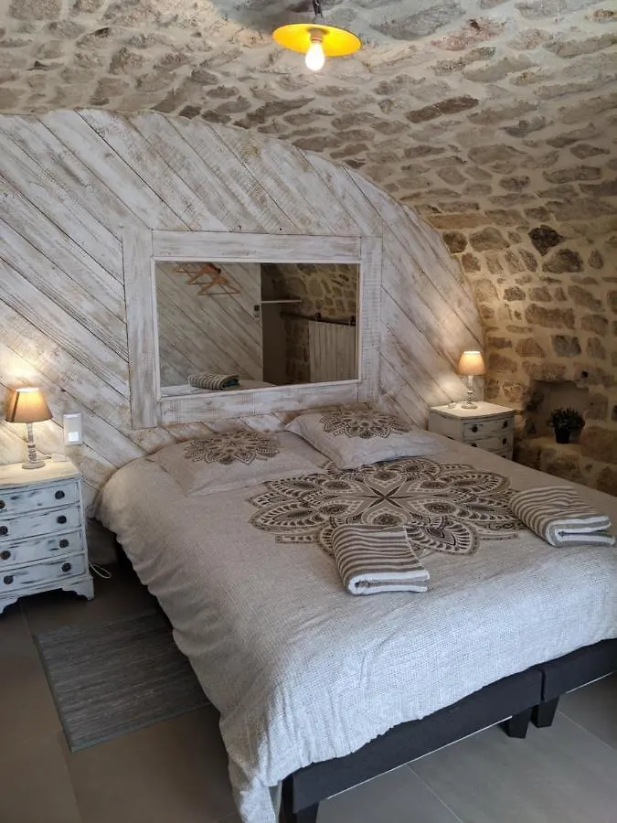 Domaine Des Hauts De Vernon Vernon  Guest house