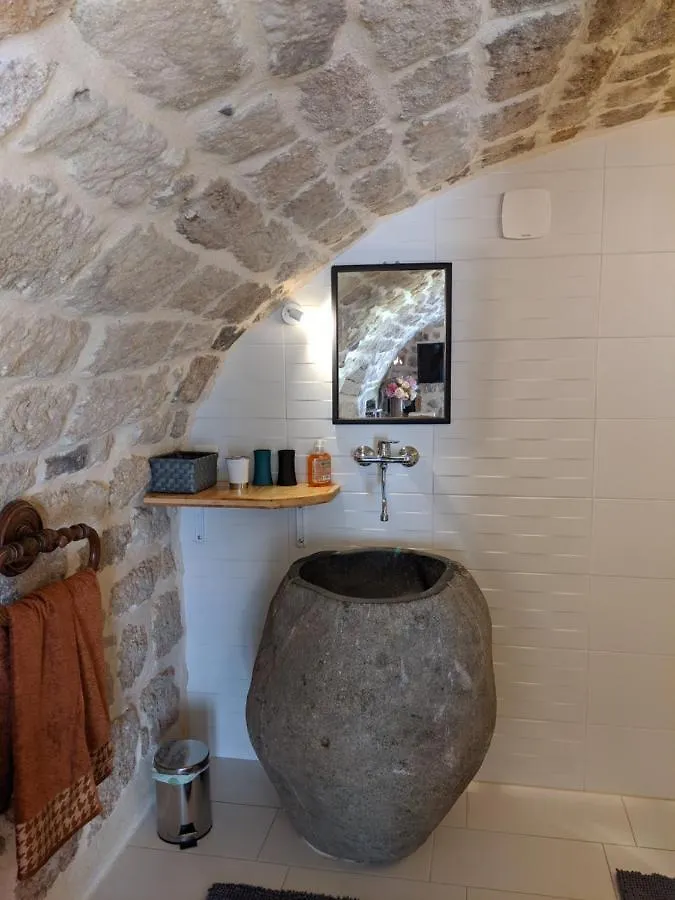 Domaine Des Hauts De Vernon Vernon  0*, Vernon (Ardeche) France