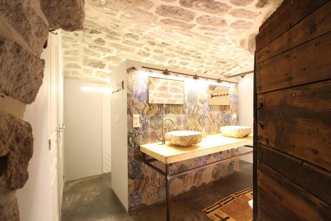 Domaine Des Hauts De Vernon Vernon